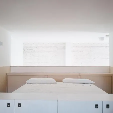 Hostal Combo *